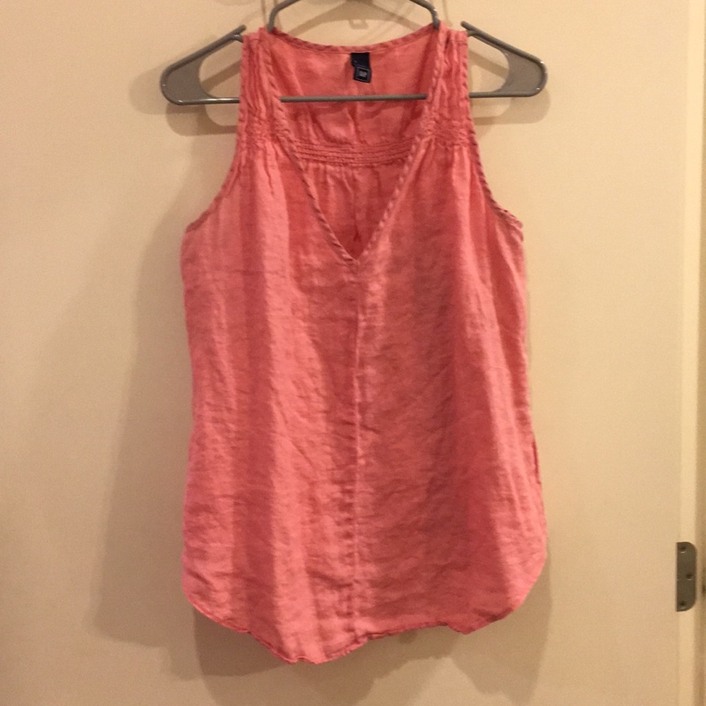 Light tank top